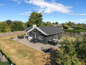 Holiday Home Danske - 150m from the sea by Interhome, Juelsminde
